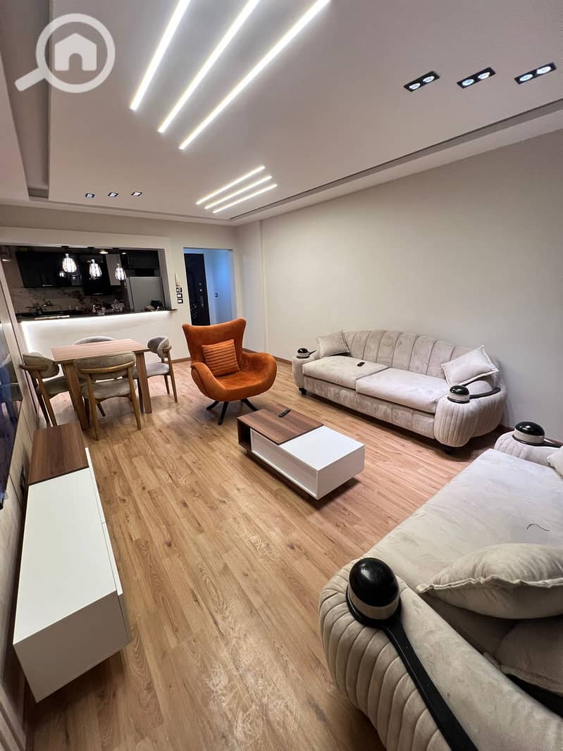 2 f33bd3f5-bb34-42f0-9298-2c23c95720b4. jpeg