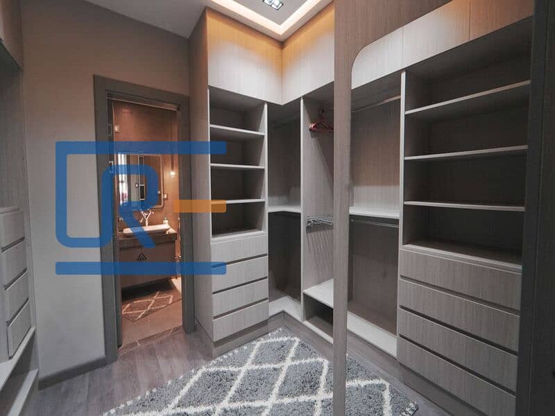 6 76d3ce82-0e16-41c7-812b-a6f9b2fad974. jpg