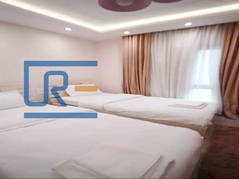 7 0868a97b-0fbd-4a7d-a3b5-6ad8240eb6aa. jpg