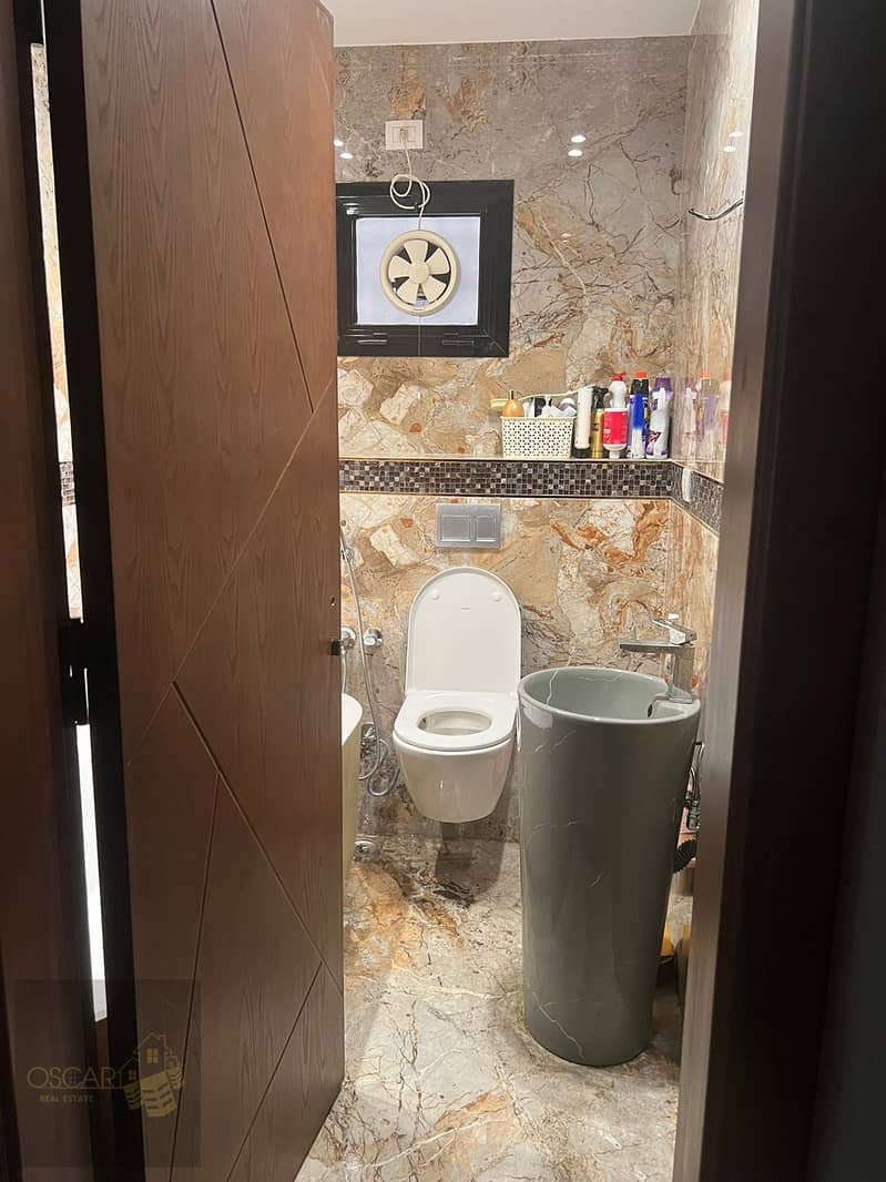 3 WhatsApp Image 2025-10-06 at 9.10. 45 PM (2). jpeg