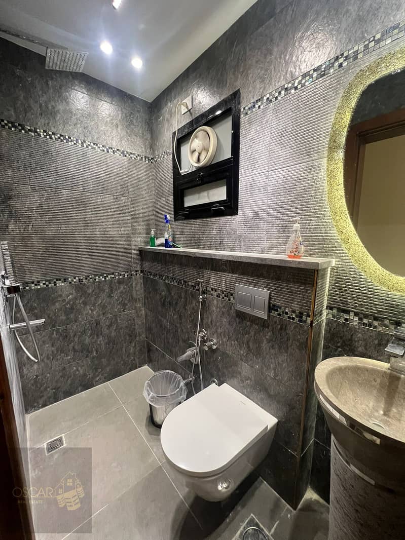 12 WhatsApp Image 2025-10-06 at 9.10. 46 PM. jpeg