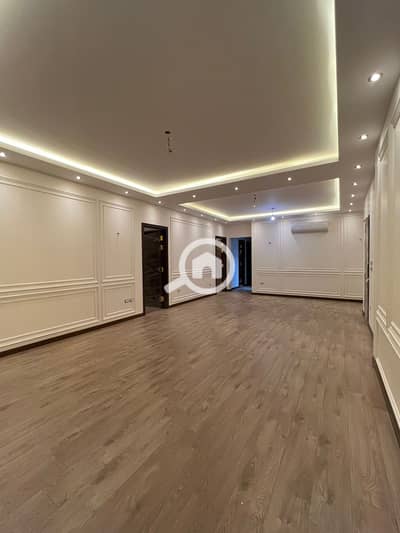 فلیٹ 4 غرف نوم للايجار في القاهرة الجديدة، القاهرة - WhatsApp Image 2025-10-14 at 2.12. 28 PM (1). jpeg