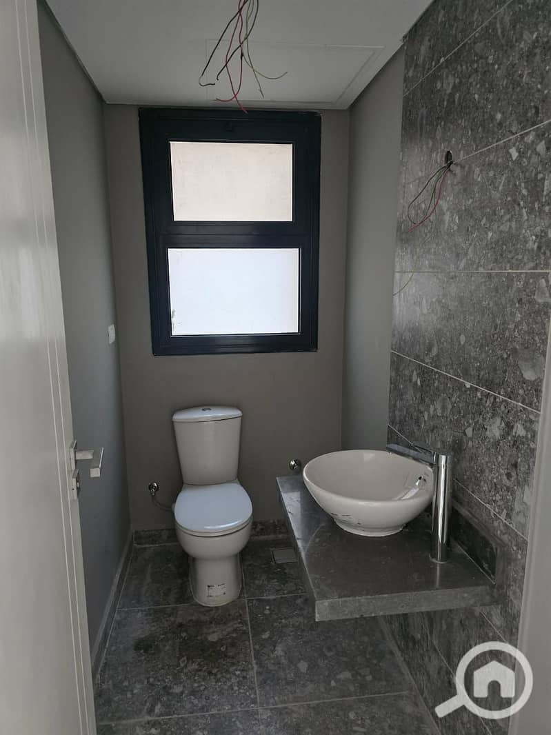 13 IMG-20251013-WA0034. jpg