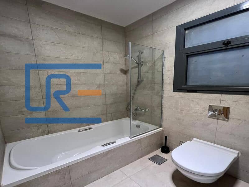 7 61e7daeb-50b9-44c5-9e15-b487786f4071. jpg