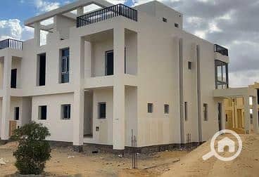 توين هاوس 4 غرف نوم للبيع في الشيخ زايد، الجيزة - WhatsApp Image 2025-10-16 at 2.48. 07 PM. jpeg
