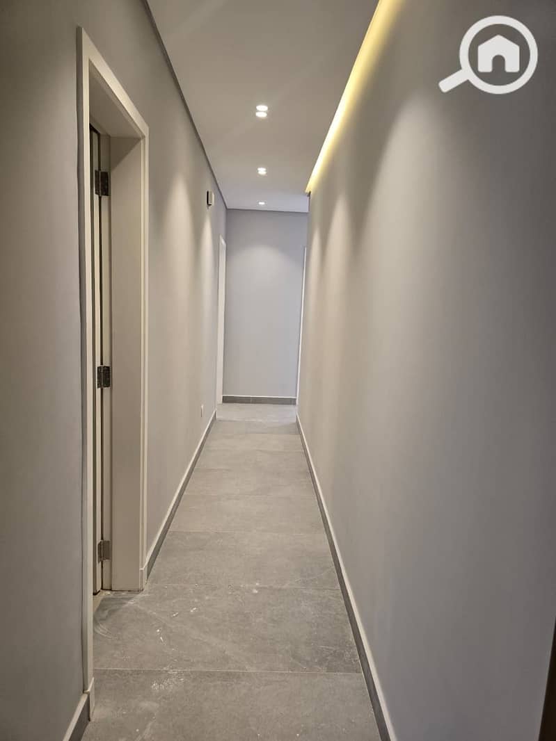 5 WhatsApp Image 2025-10-04 at 11.13. 18 AM. jpeg