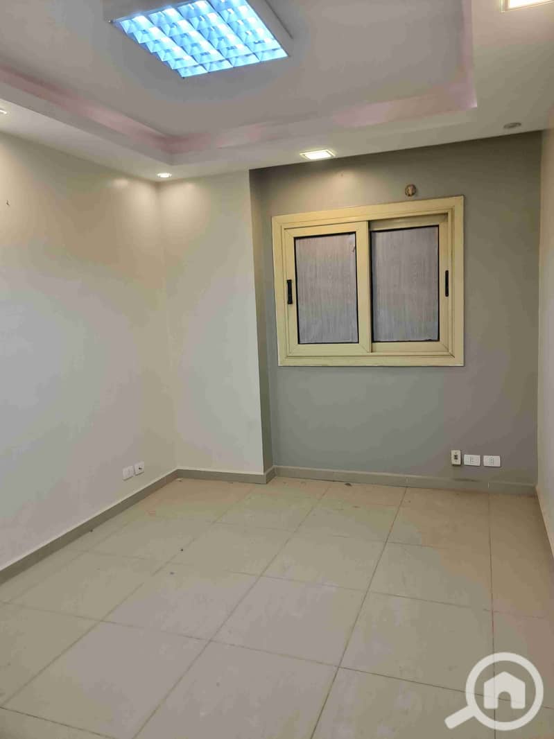 5 20251006_193716. jpg