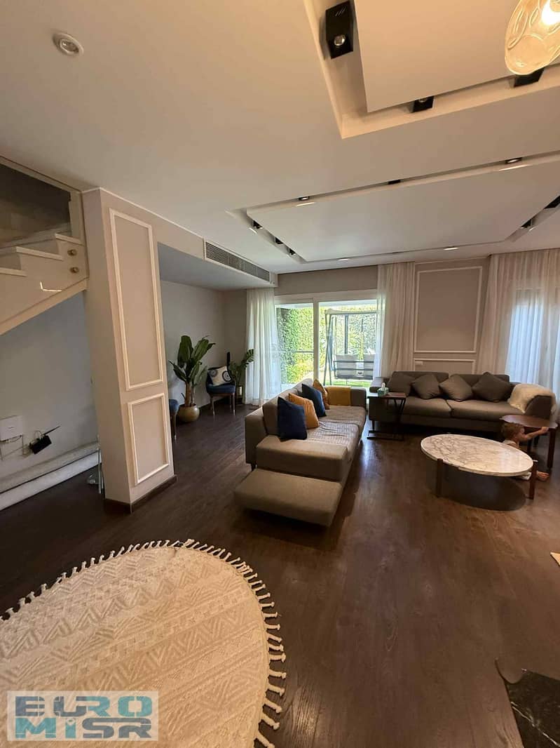 5 dd45b86f-31c6-4fa8-aa25-1d210e2c2fa2. jpeg