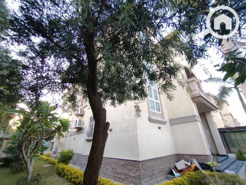 6 WhatsApp Image 2025-10-16 at 10.58. 04 AM (1). jpeg