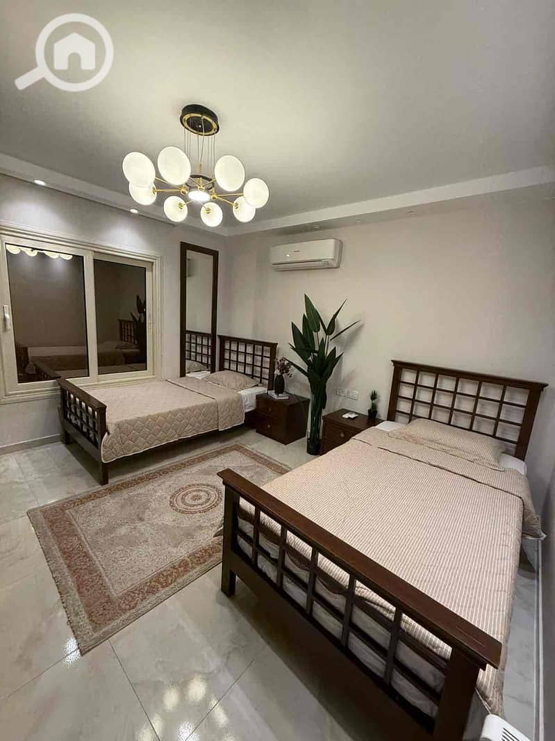 8 4f44c2a7-3968-40da-a170-3d016abe3f0a. jpg