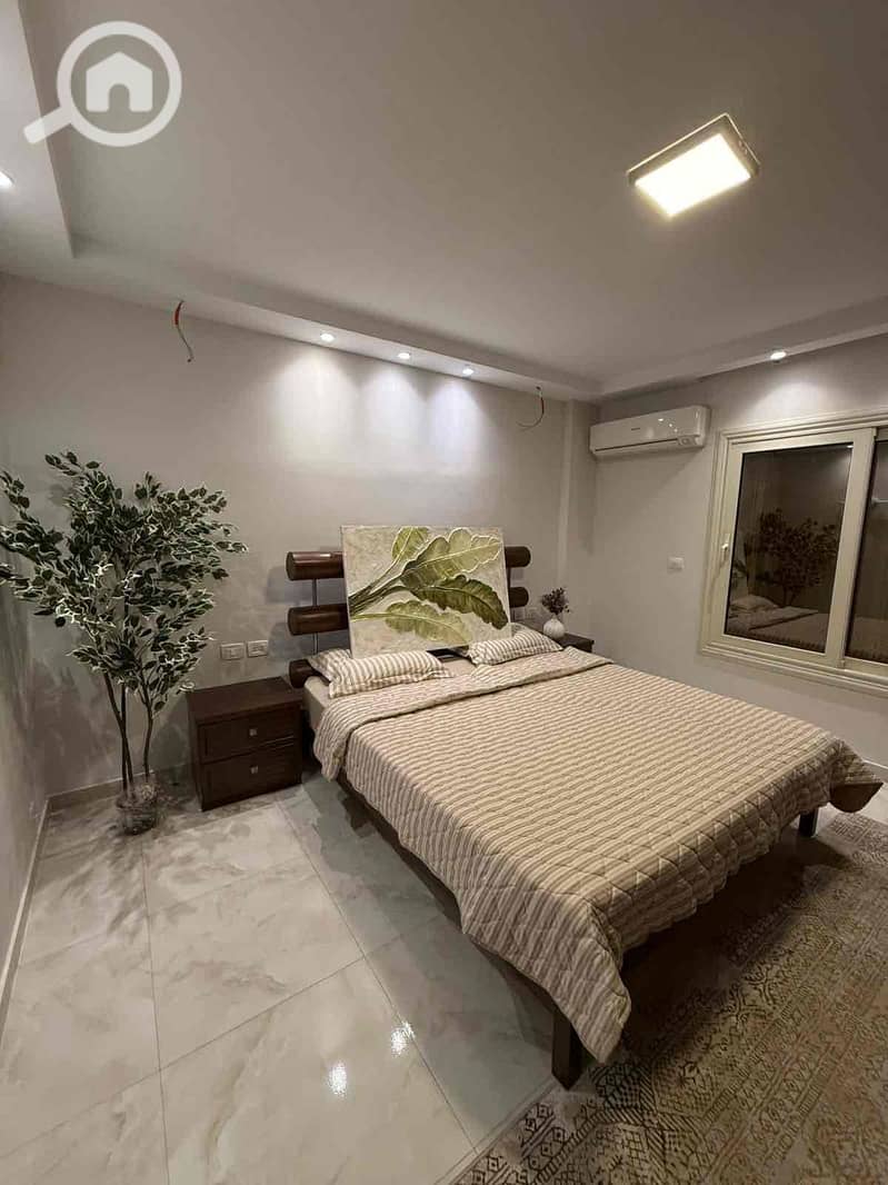 12 c01a7740-e4ff-4725-92b1-f1cbf5b4bc4e. jpg