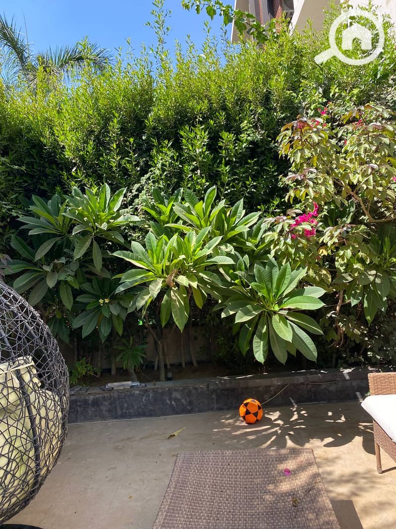 9 734c341e-2866-4b01-a28f-3bc5d7a07716. jpg