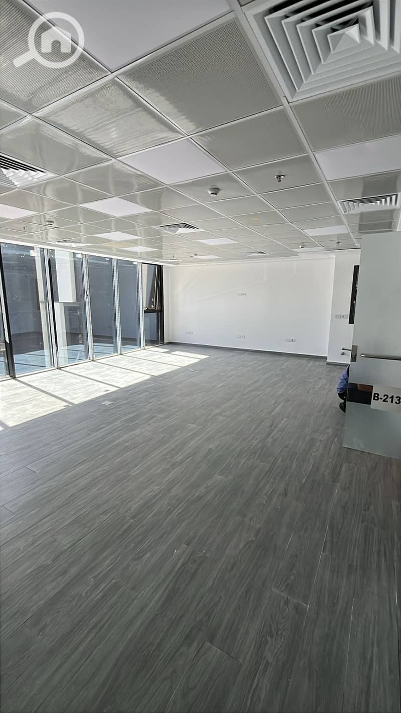 9 WhatsApp Image 2025-10-16 at 12.03. 47 (1). jpeg