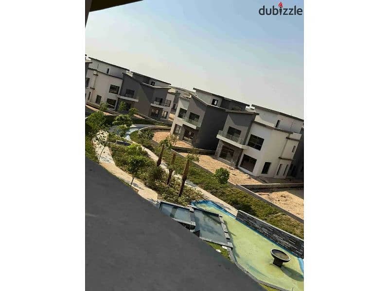 10 148444279-800x600. jpg