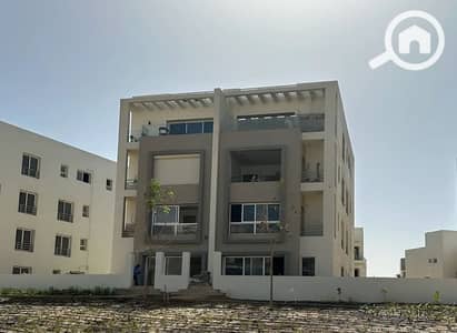3 Bedroom Duplex for Sale in New Cairo, Cairo - IMG-20250316-WA0099. jpg