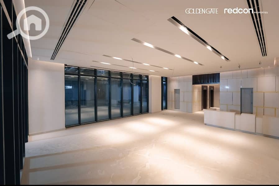 7 025847a3-b424-4482-86aa-bafe93f0ff14. jpg