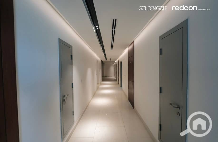 8 322917fc-5aac-46d9-8b69-f0181775d6d5. jpg