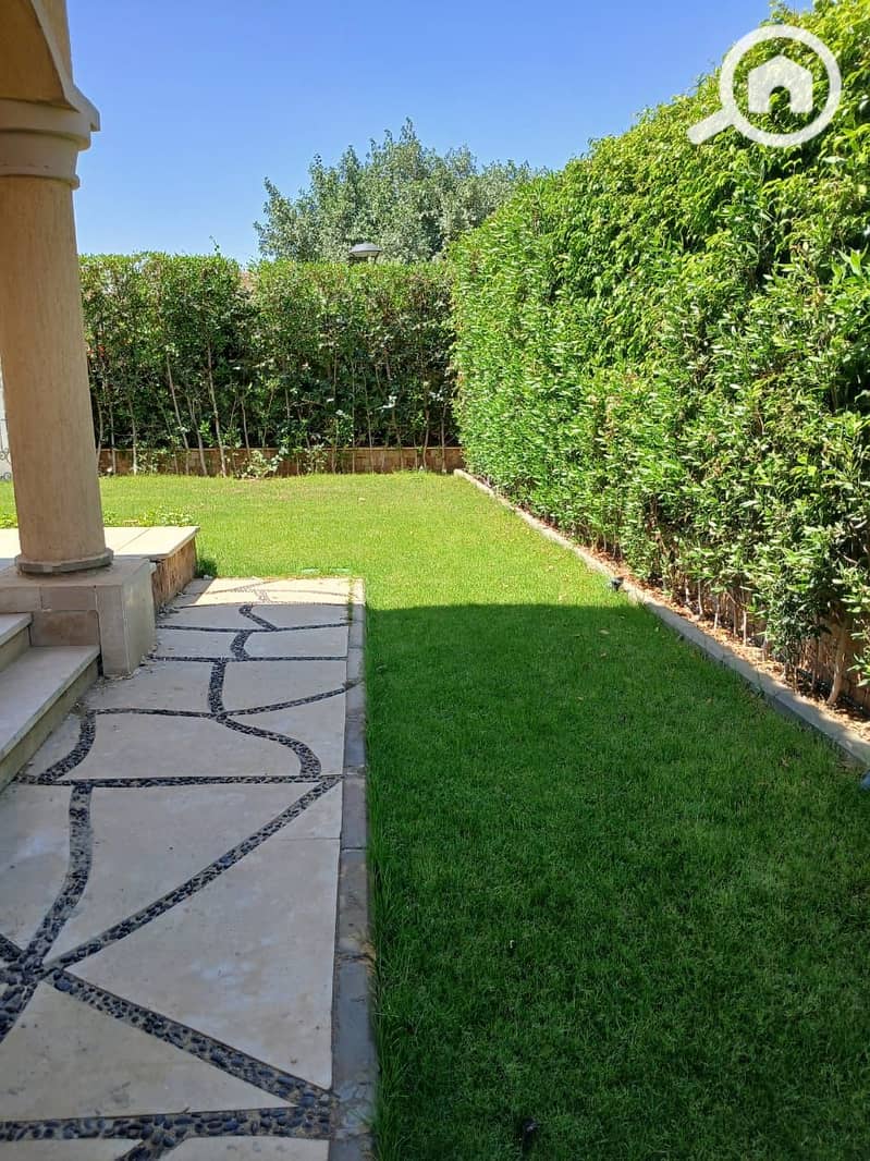 13 16a95e94-9711-43c9-a36a-7746fcc546a5. jpeg