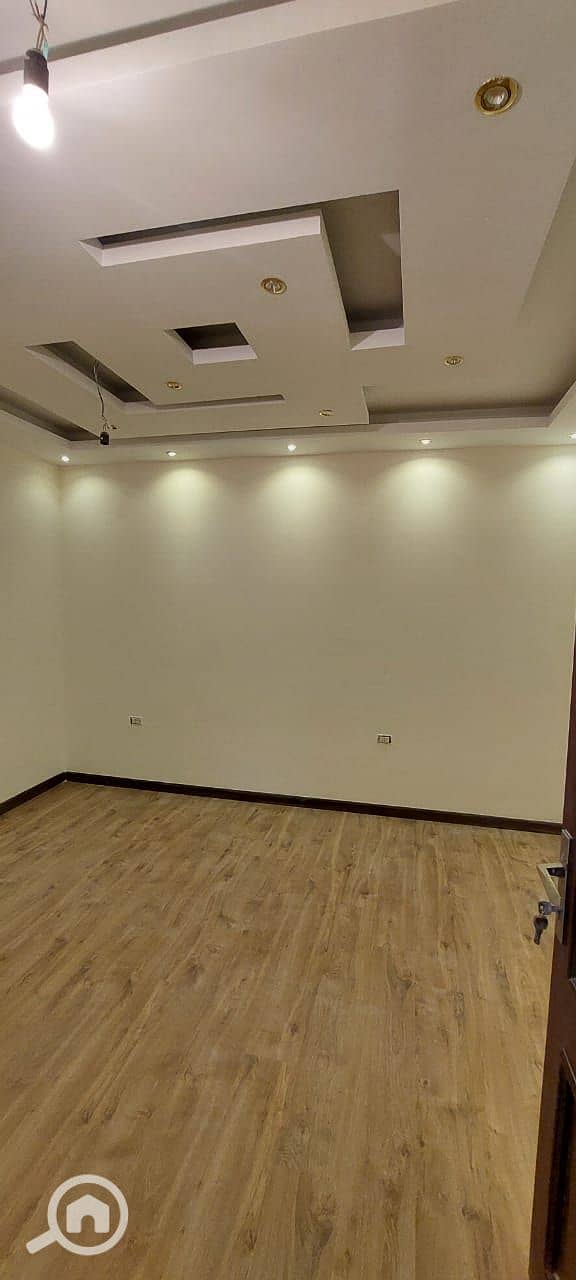 14 38bfae3f-d2ff-45a6-a47f-c18aefca19f4. jpg