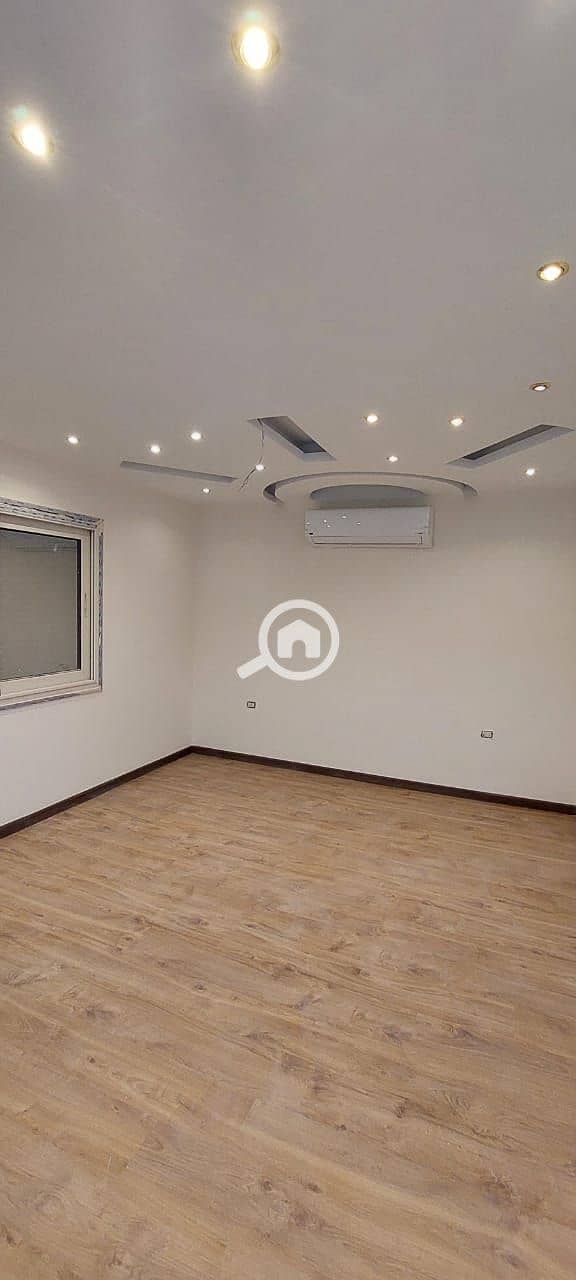 15 39b7203c-f503-4483-9f45-576234c65cdb. jpg