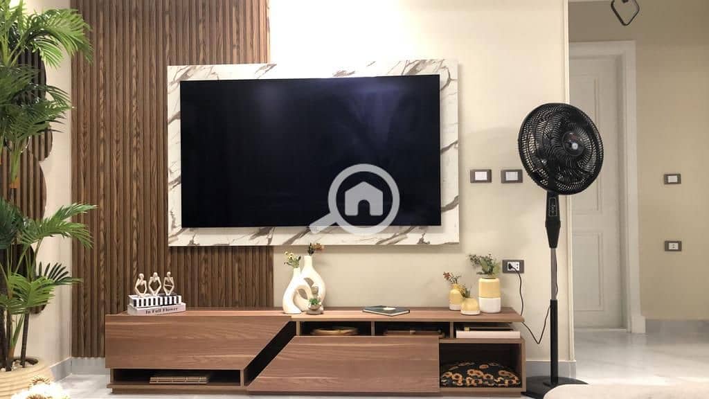 10 WhatsApp Image 2025-10-13 at 23.30. 46_32eca230. jpg