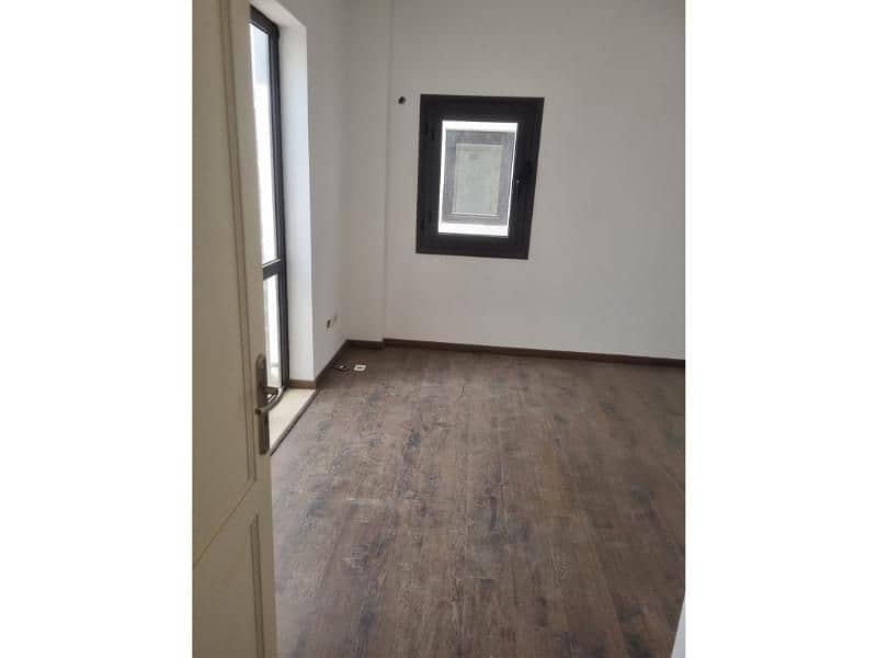 6 WhatsApp Image 2024-02-08 at 12.21. 58_7b98b26f. jpg