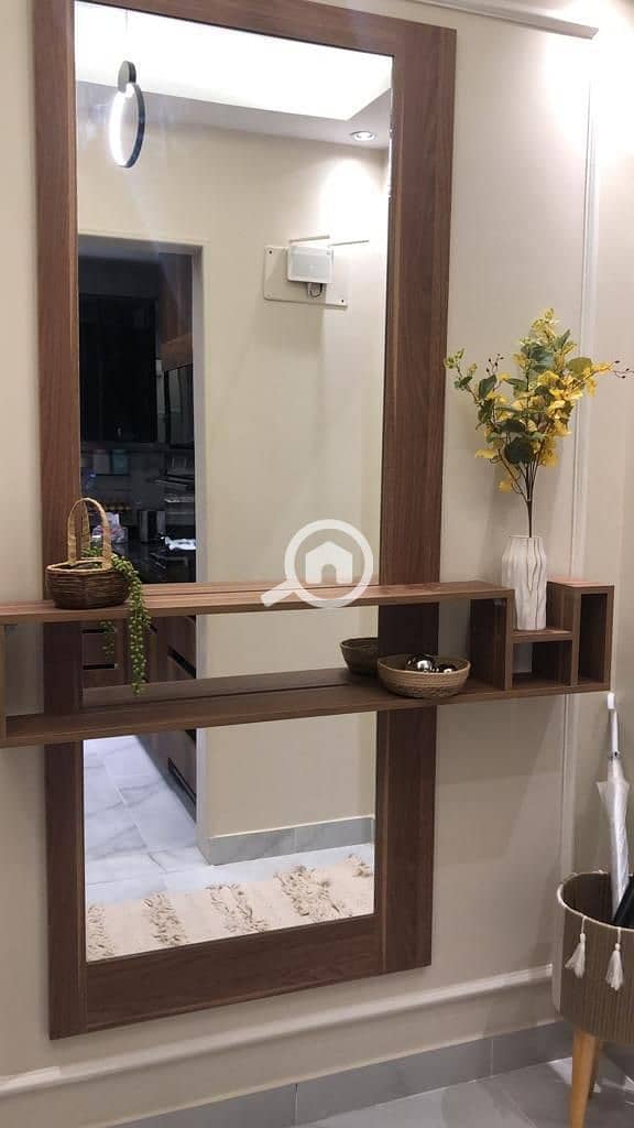 12 WhatsApp Image 2025-10-13 at 23.30. 39_786a8a03. jpg