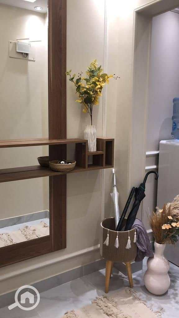 5 WhatsApp Image 2025-10-13 at 23.30. 38_dd8399b8. jpg