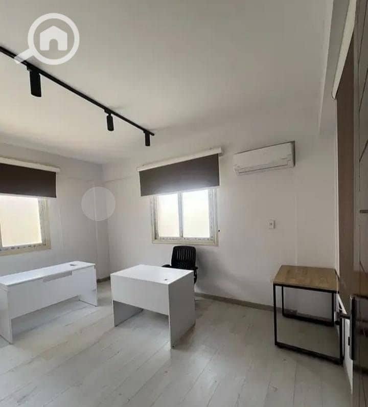 4 WhatsApp Image 2025-10-16 at 2.02. 15 PM. jpeg