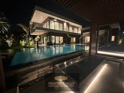 7 Bedroom Villa for Sale in 6th of October, Giza - PHOTO-2024-10-31-14-14-57. jpg