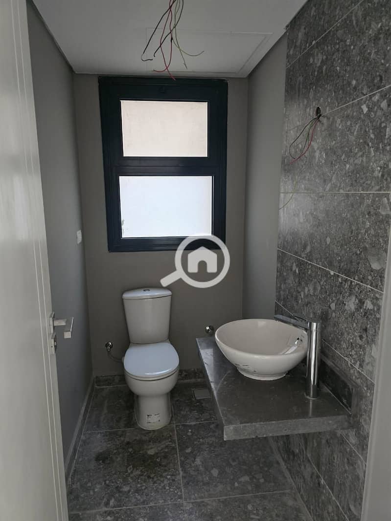 5 IMG-20251013-WA0034. jpg