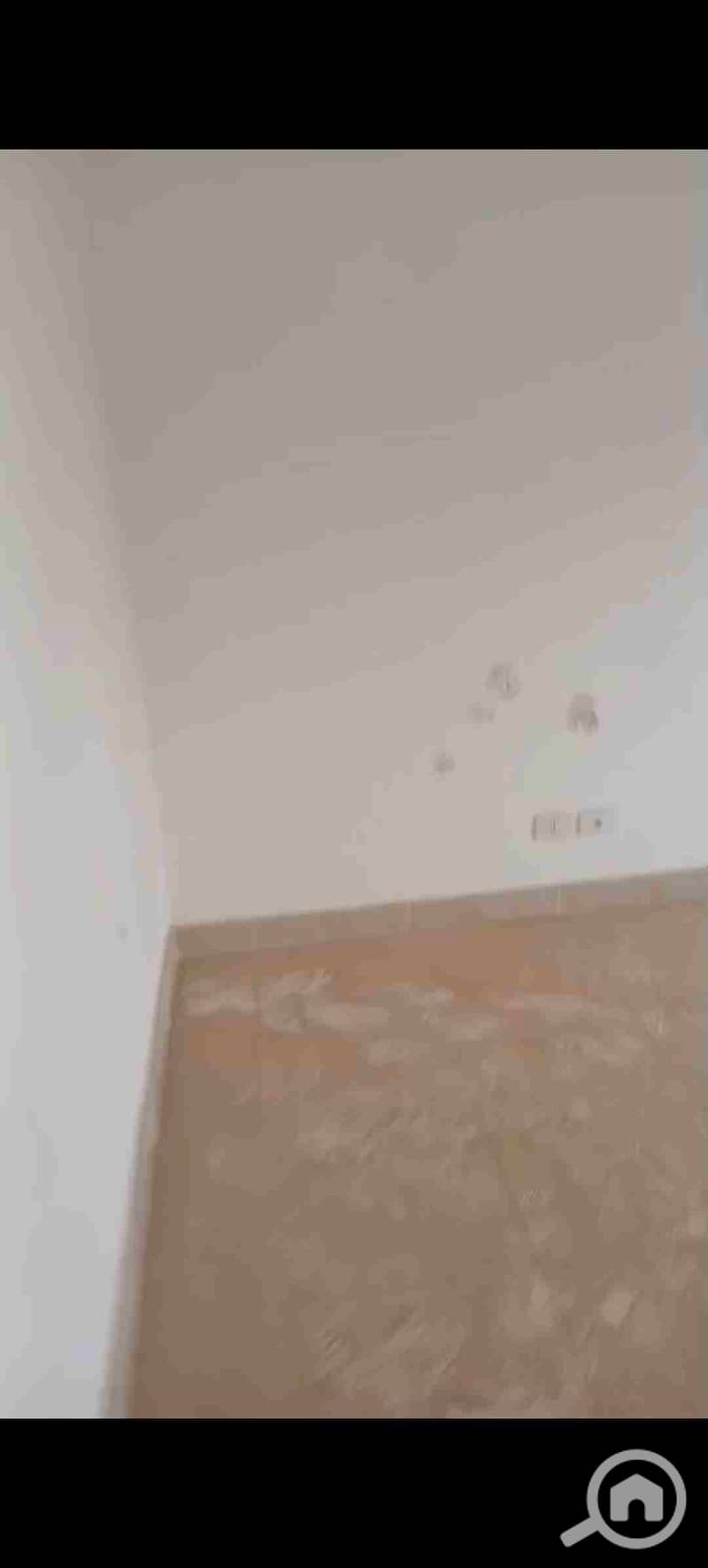 56 1000371561. jpg
