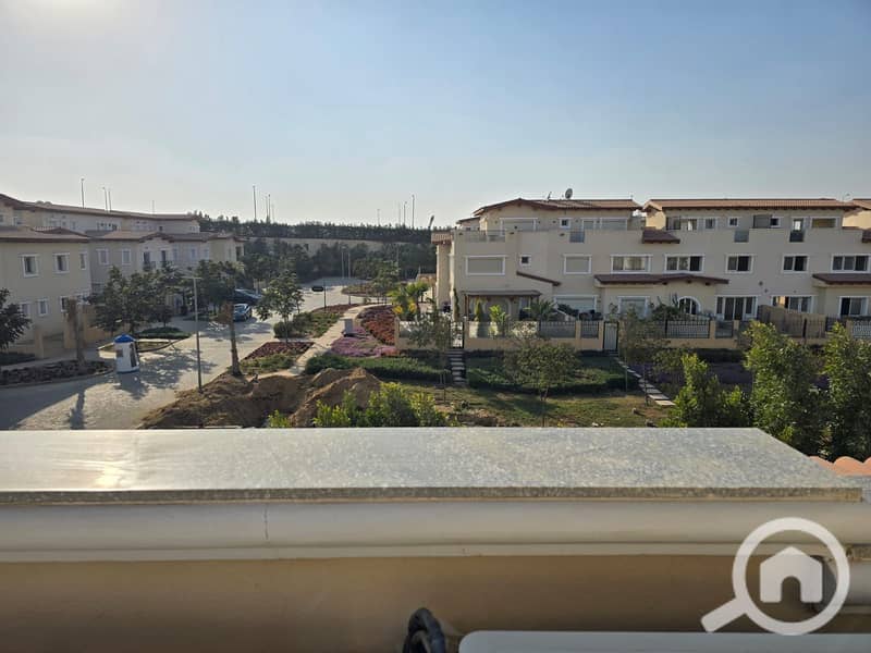 11 WhatsApp Image 2025-10-13 at 01.28. 16_caa8f1e0. jpg