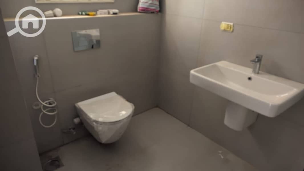 11 WhatsApp Image 2025-10-16 at 3.52. 22 PM (2). jpeg