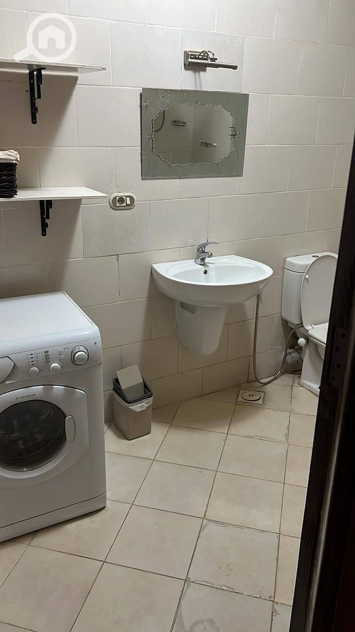 5 WhatsApp Image 2025-10-15 at 5.49. 20 PM. jpeg