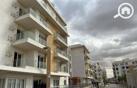 2 Bedroom Flat for Sale in 6th of October, Giza - be094f27-7e62-4abb-a568-ef99a766fb32. jpg