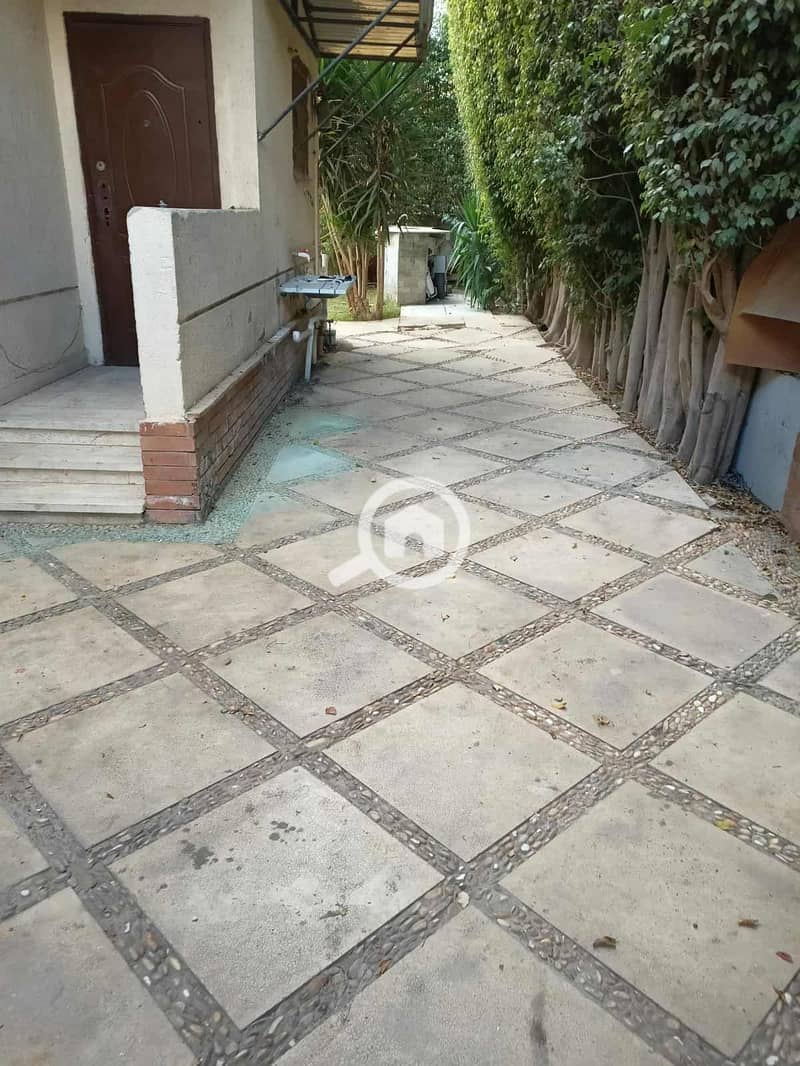 7 3c7c7e83-5e79-46c3-9e25-2d2e0d65c810. jpg