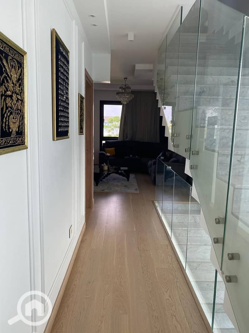 7 WhatsApp Image 2025-10-08 at 18.46. 10_d6df9b60. jpg