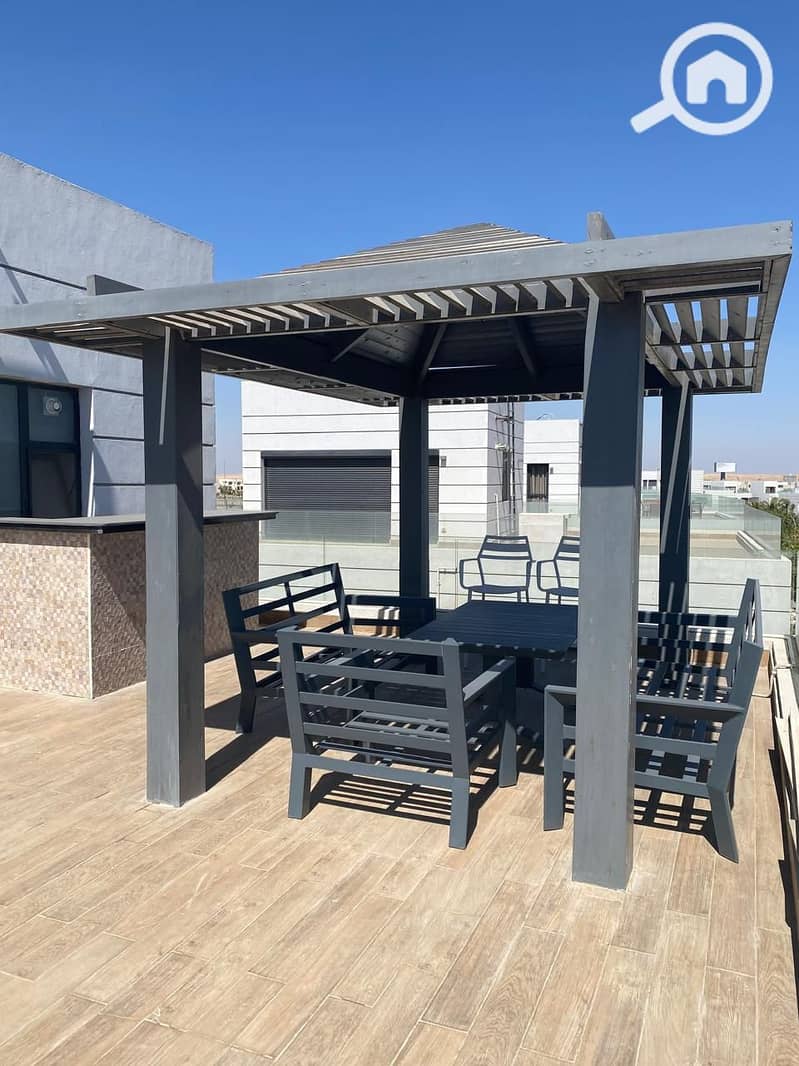 10 WhatsApp Image 2025-10-08 at 18.46. 10_1a97cdd2. jpg