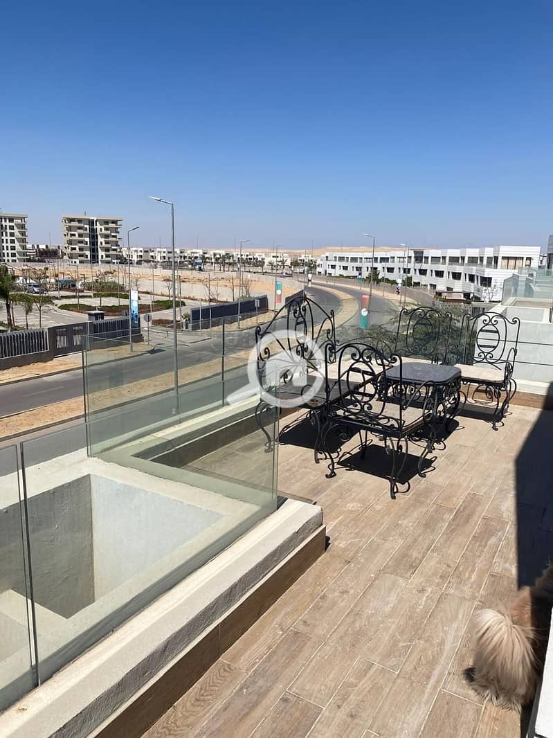 9 WhatsApp Image 2025-10-08 at 18.46. 10_373244e9. jpg