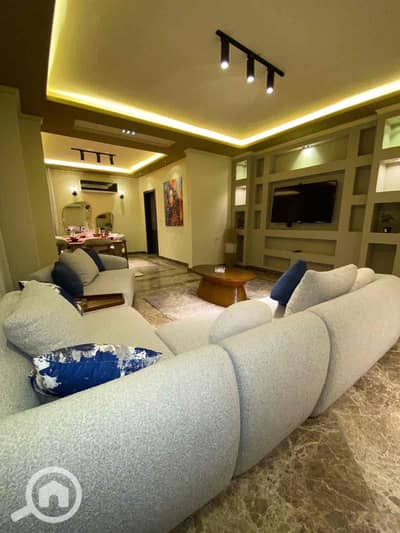 3 Bedroom Villa for Rent in Sheikh Zayed, Giza - 236bfc3c-aa42-455e-84d9-82225f448871. jpg