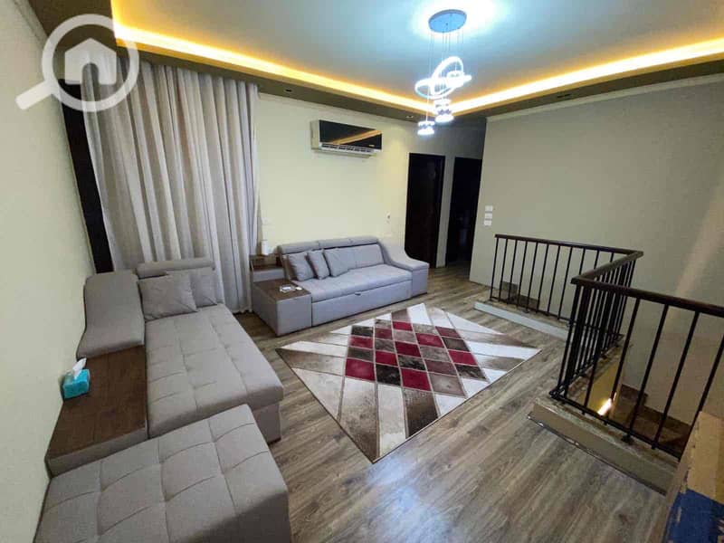 28 6532c09d-9acc-42c0-a6cd-b3a748fd40de. jpg