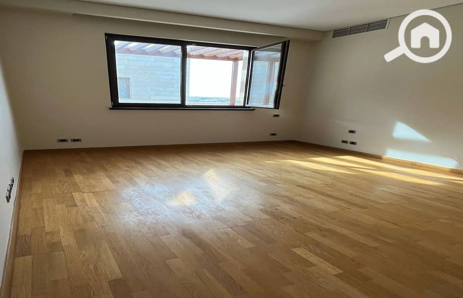 3 WhatsApp Image 2024-05-14 at 10.28. 05 AM (1)_1400x900. jpg