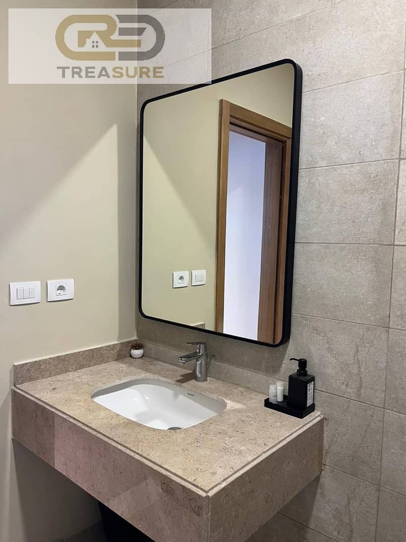 13 WhatsApp Image 2025-10-16 at 2.54. 39 PM (3). jpeg