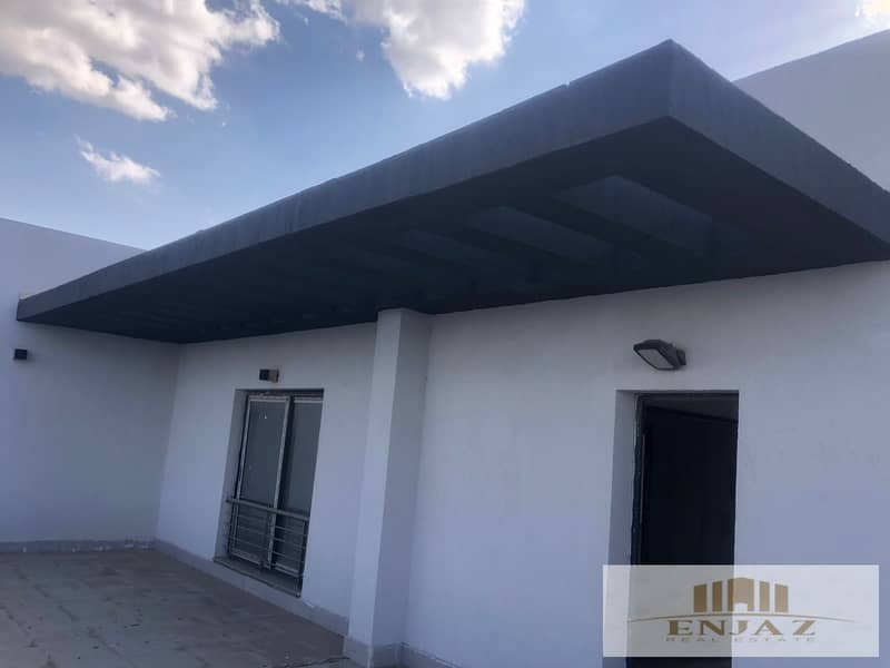 6 992e8ab3-5b98-42e5-903e-60676996536a. jpg