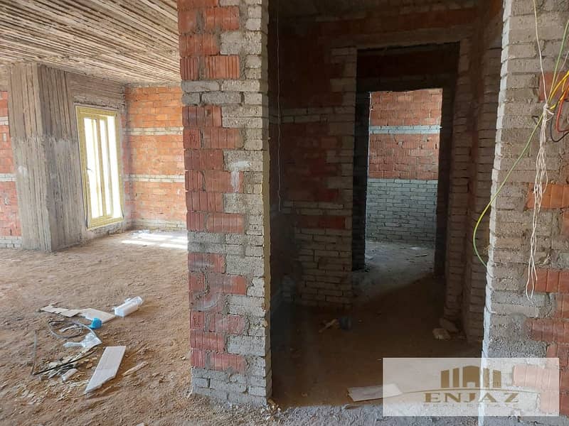 5 0e615cb5-b9e6-4abe-8b3d-96aec0f846c5. jpg