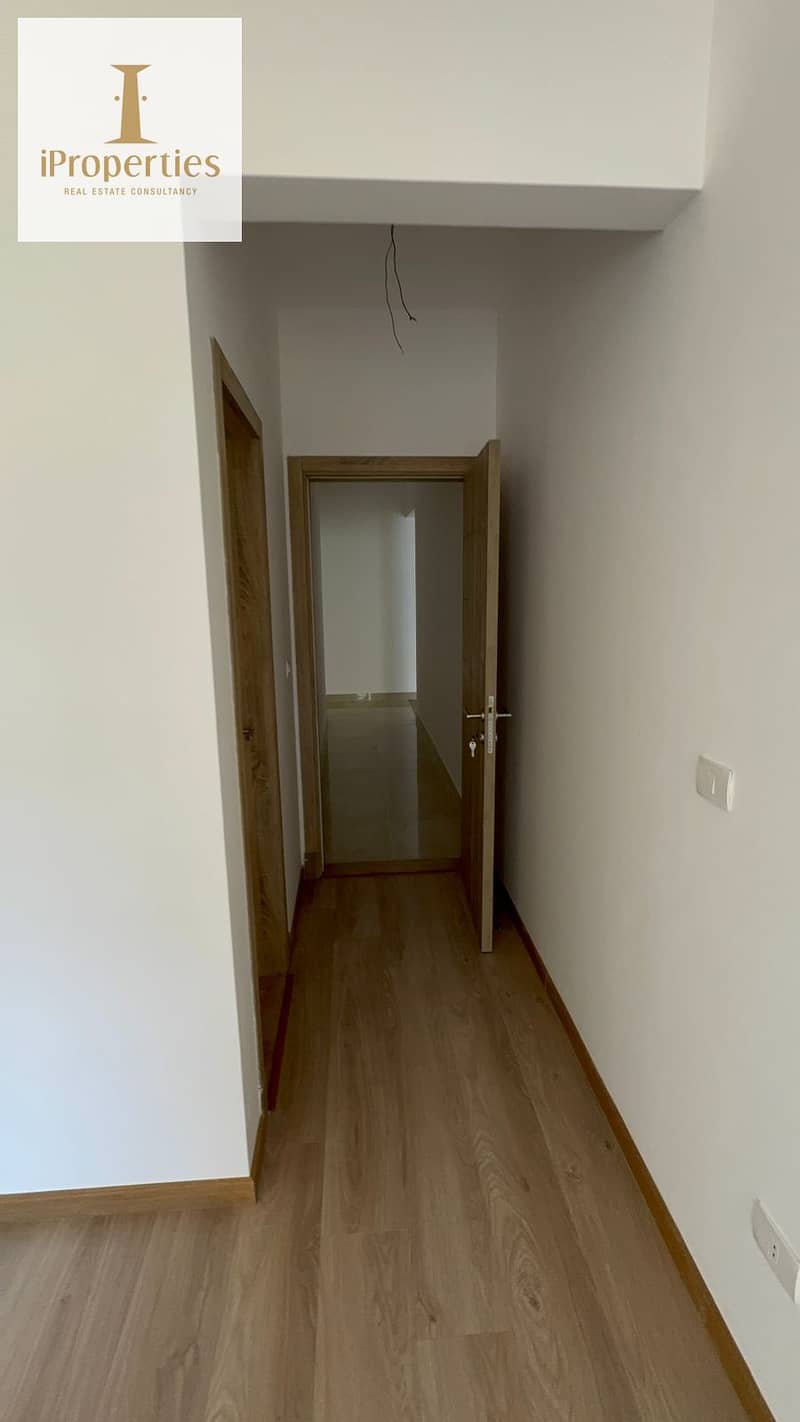 2 a6b2e28c-99fd-4ee1-8d6d-fb86a77cca1c. jpeg