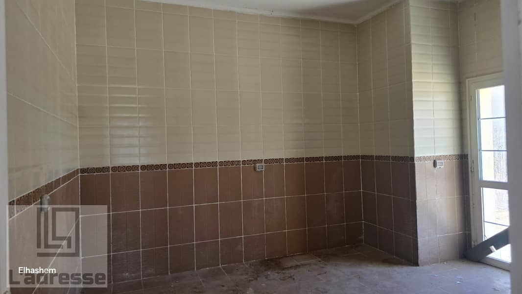 12 IMG-20251016-WA0031. jpg