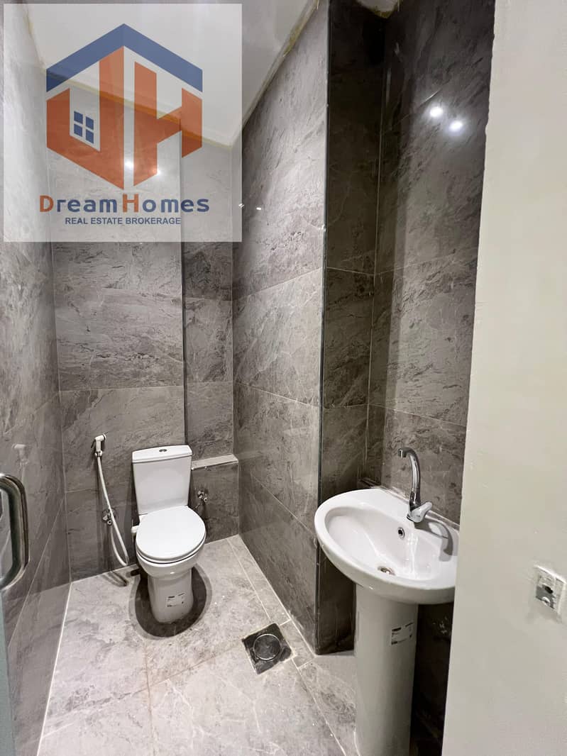 9 WhatsApp Image 2025-10-12 at 13.46. 58. jpeg