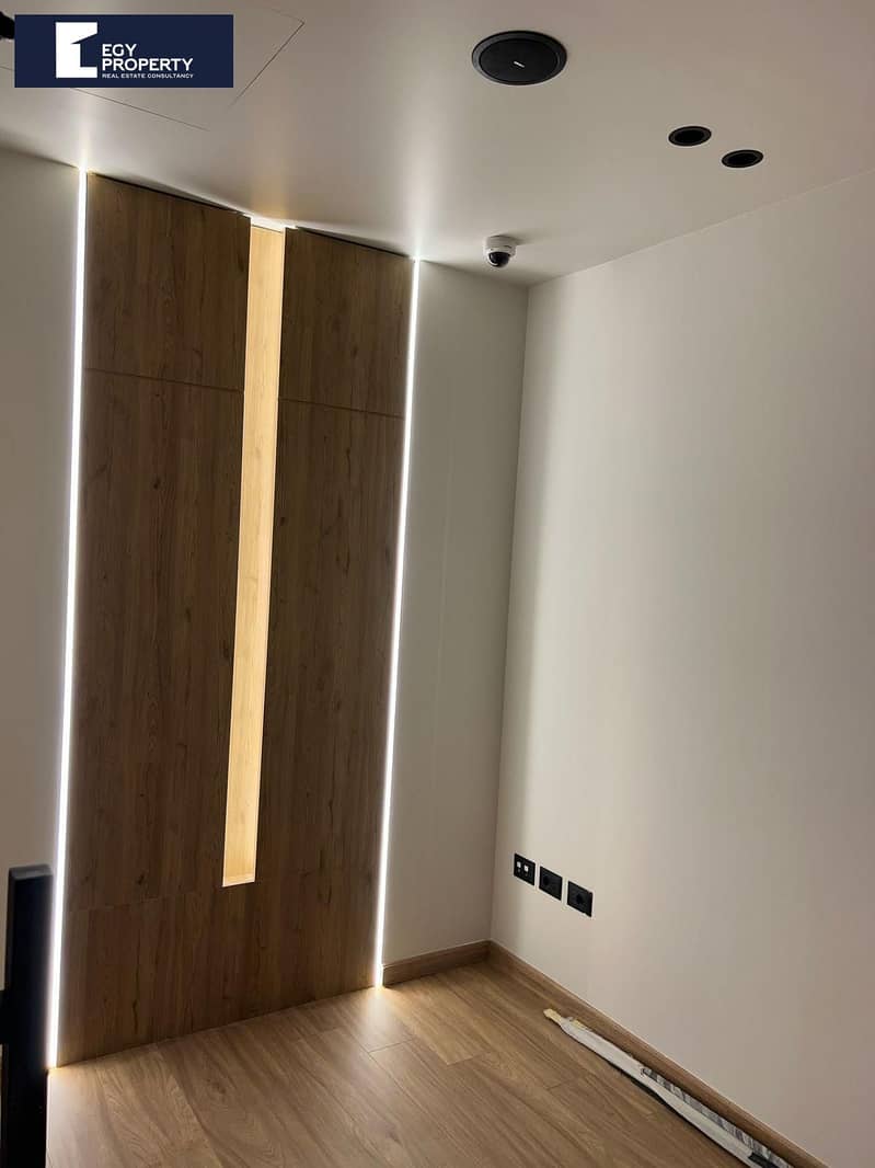 4 _files_WhatsApp Image 2025-04-12 at 4.48. 23 PM. jpeg